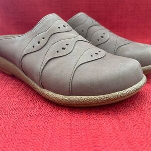 Dansko Slip On Clogs Size 37 U.S. 6.5-7
